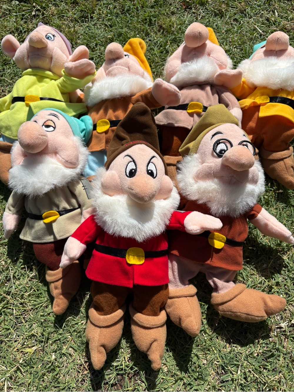 Vintage Snow White Seven 7 Dwarfs Set Disney World Beanie Sitting Plush Y2K 2000 - Picture 3 of 6